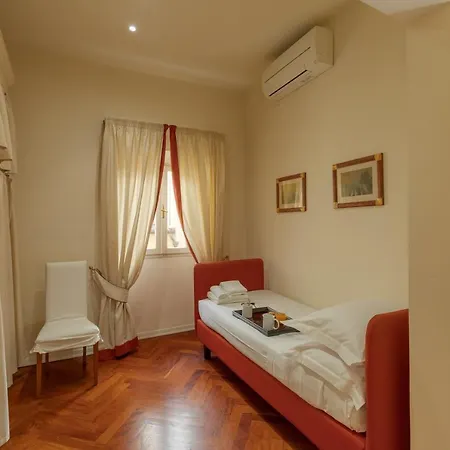 Velluto Elegant Apartment Near The Duomo Florence Exterior photo
